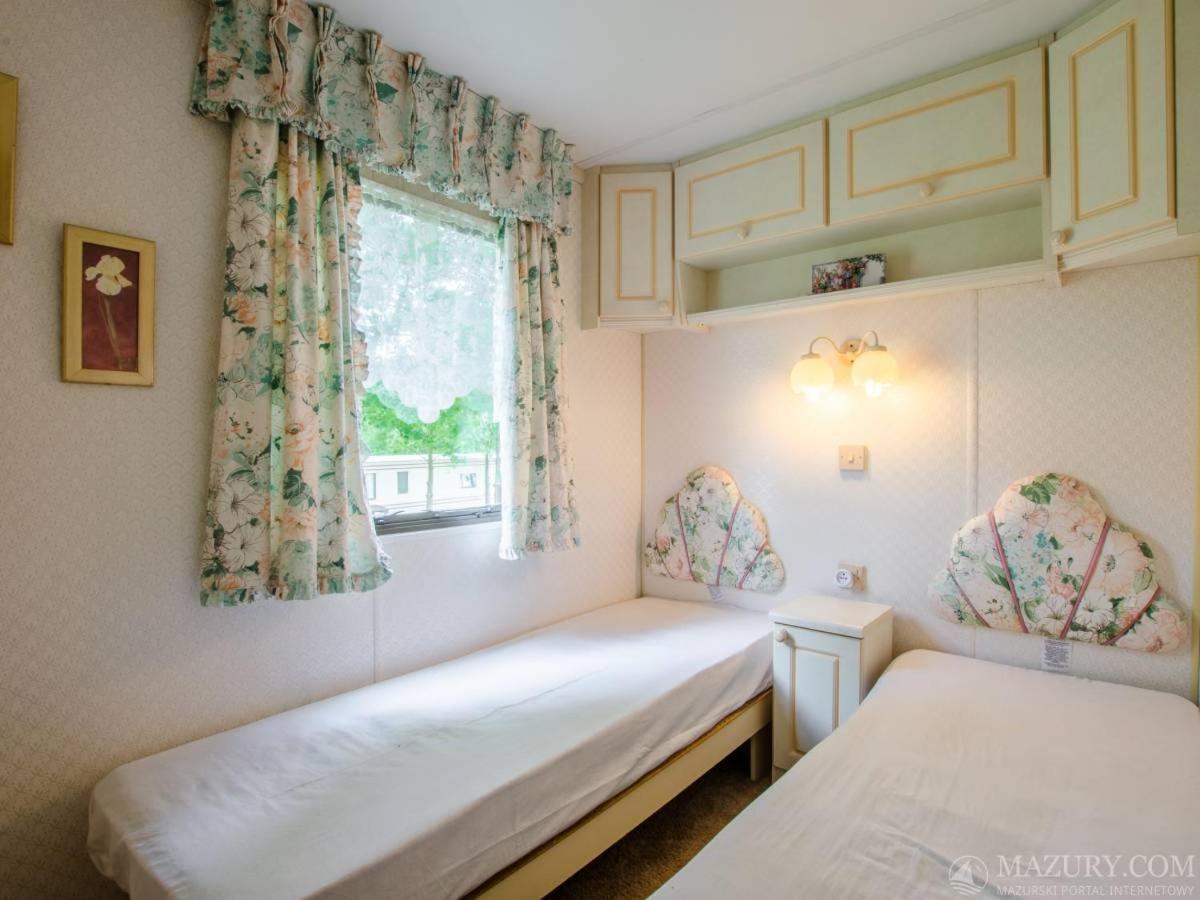 Slonce Mazur Hotel Dzwierzuty Eksteriør billede